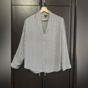 Ann Taylor Factory Long Sleeve Women Blouse. Size XL